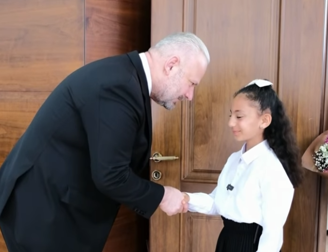 Bugün 23 Nisan…Ve makamımızın en tatlı misafiri